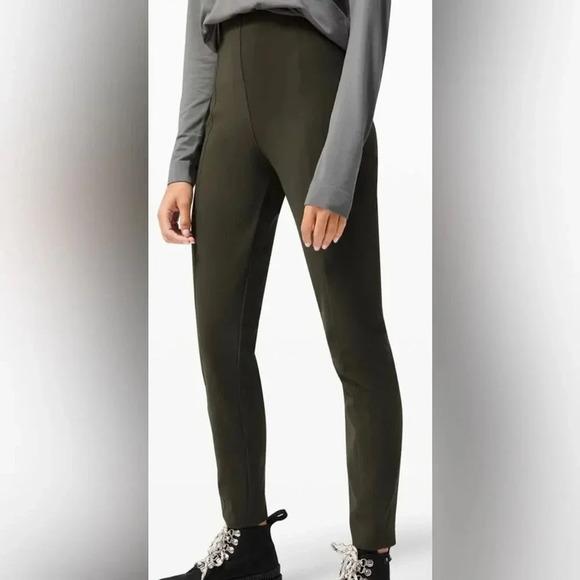 Lululemon Here to There High-Rise 7/8 Pant Olive Green Size 2 - Picture 1 of 8